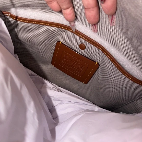 Coach Juliet Shoulder Bag 38 - Picture 2 of 7